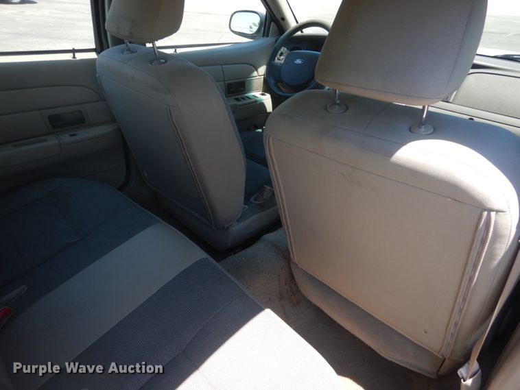 image for item IT9202 2009 Ford Crown Victoria Police Interceptor