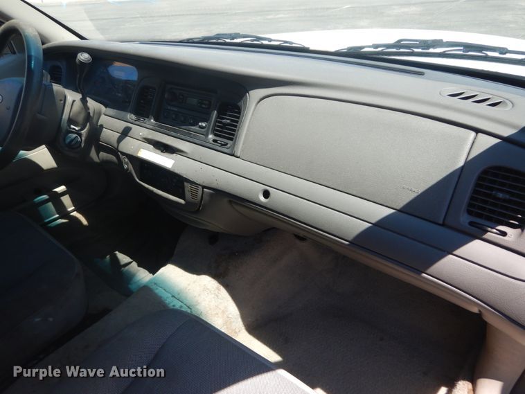 image for item IT9202 2009 Ford Crown Victoria Police Interceptor