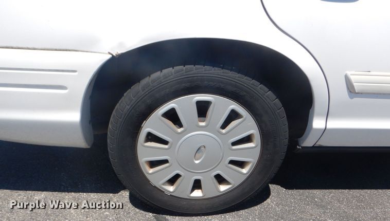 image for item IT9202 2009 Ford Crown Victoria Police Interceptor