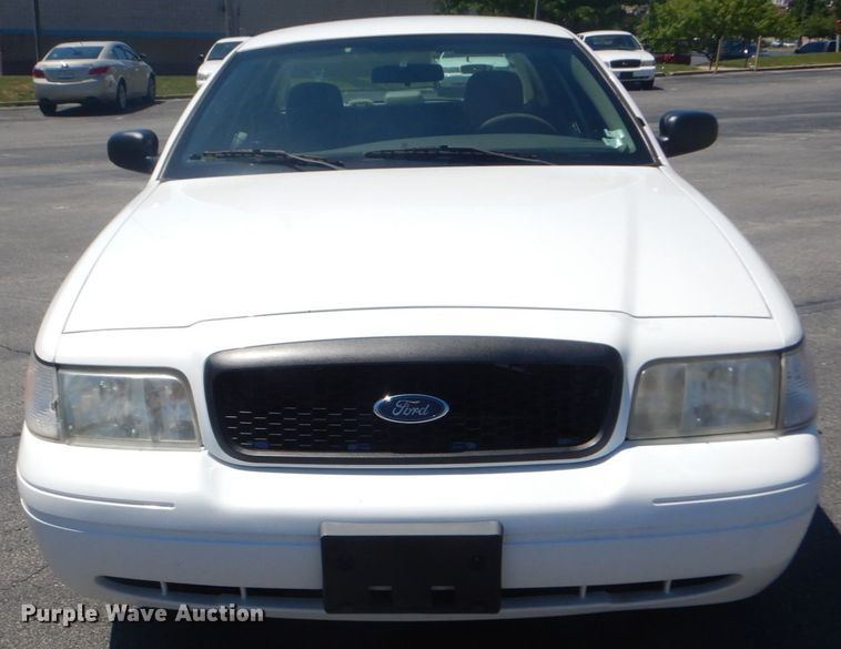 image for item IT9203 2009 Ford Crown Victoria Police Interceptor