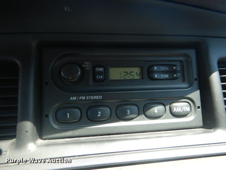 image for item IT9203 2009 Ford Crown Victoria Police Interceptor