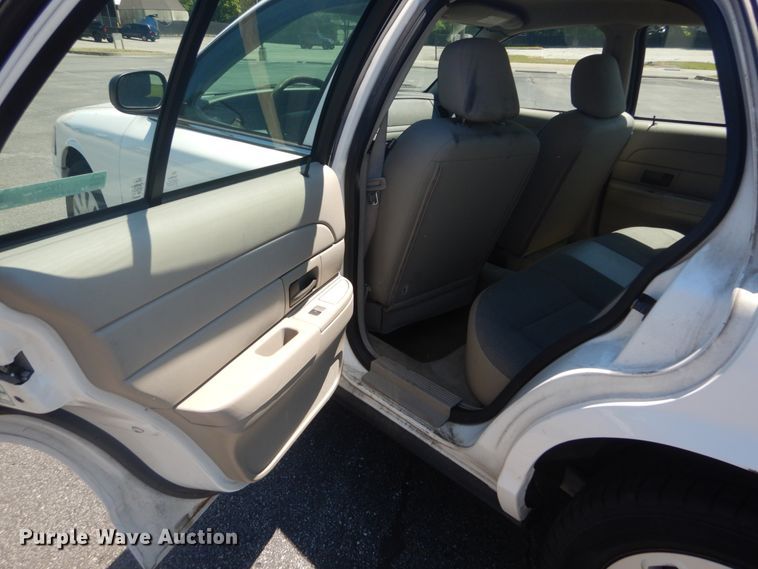 image for item IT9203 2009 Ford Crown Victoria Police Interceptor