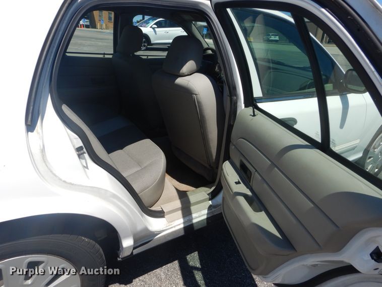 image for item IT9203 2009 Ford Crown Victoria Police Interceptor