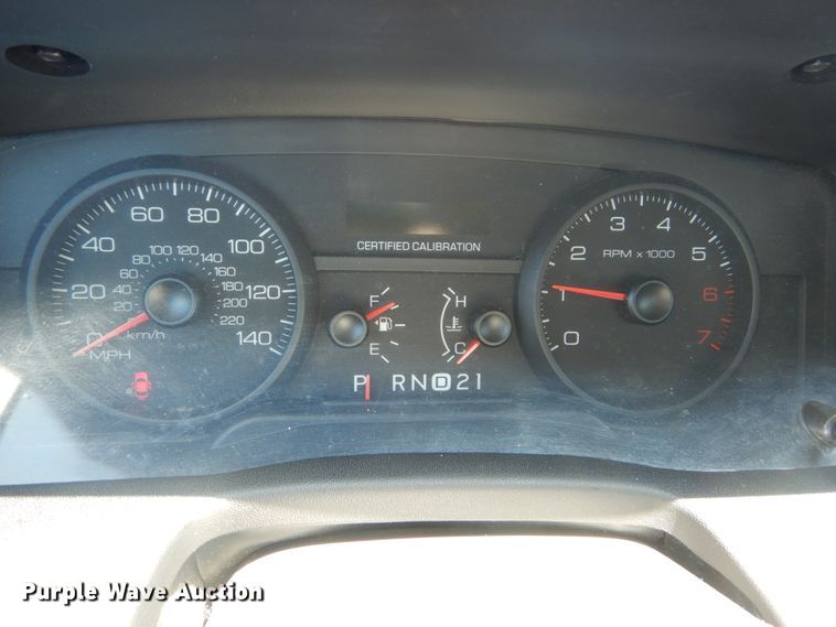 image for item IT9204 2010 Ford Crown Victoria Police Interceptor