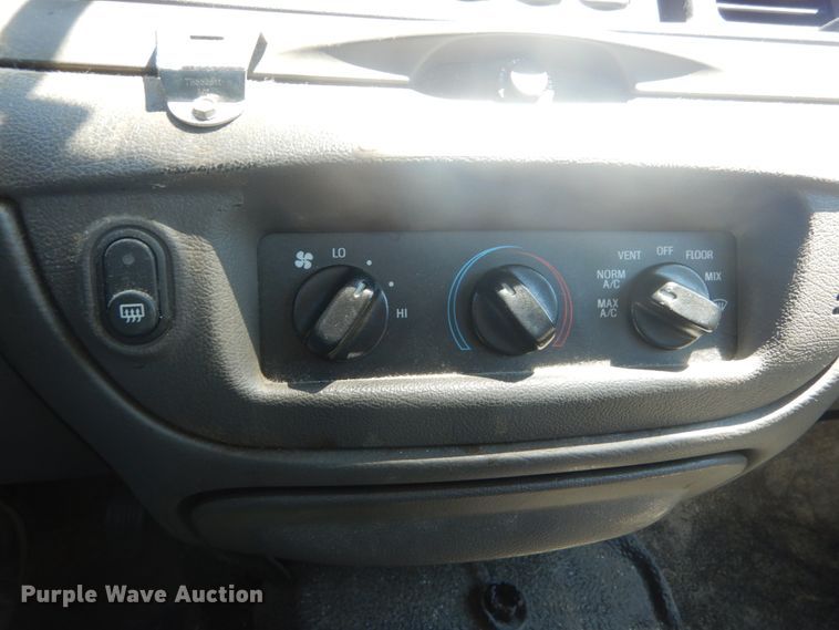 image for item IT9204 2010 Ford Crown Victoria Police Interceptor