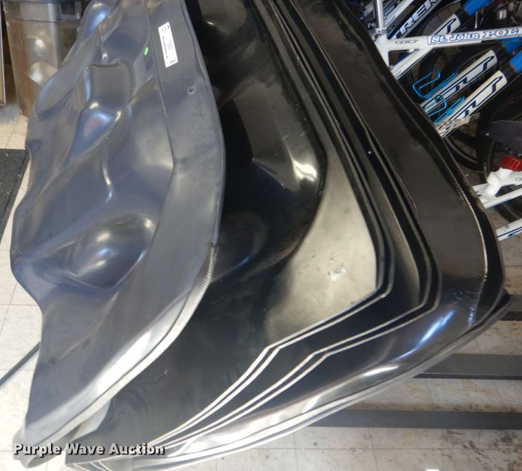 image for item IT9205 Police vehicle equipment