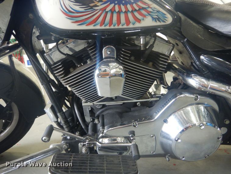 image for item IT9207 2003 Harley Davidson  police motorcycle