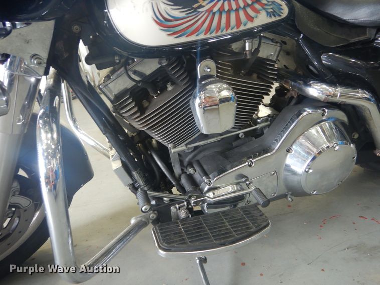 image for item IT9207 2003 Harley Davidson  police motorcycle