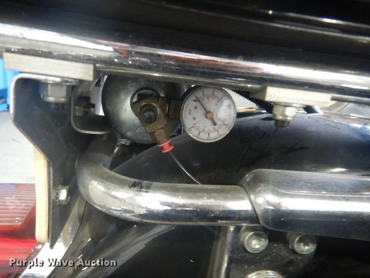 image for item IT9207 2003 Harley Davidson  police motorcycle