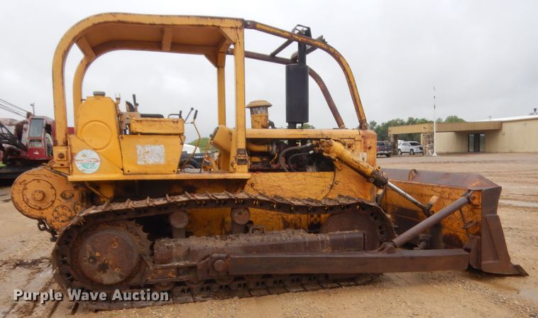 image for item IT9525 1972 International TD15C  dozer