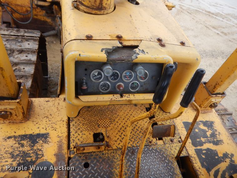 image for item IT9525 1972 International TD15C  dozer