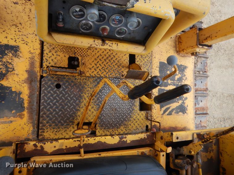 image for item IT9525 1972 International TD15C  dozer