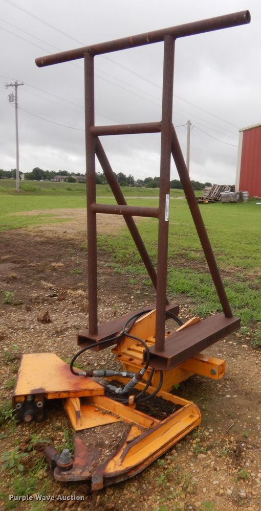 image for item IT9528 Shop built hydraulic tree shear