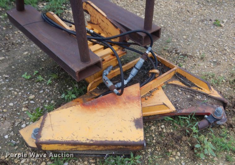 image for item IT9528 Shop built hydraulic tree shear