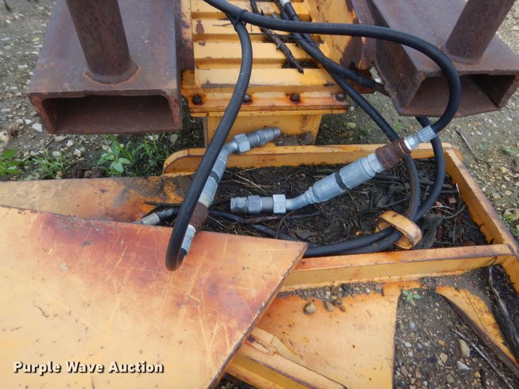 image for item IT9528 Shop built hydraulic tree shear