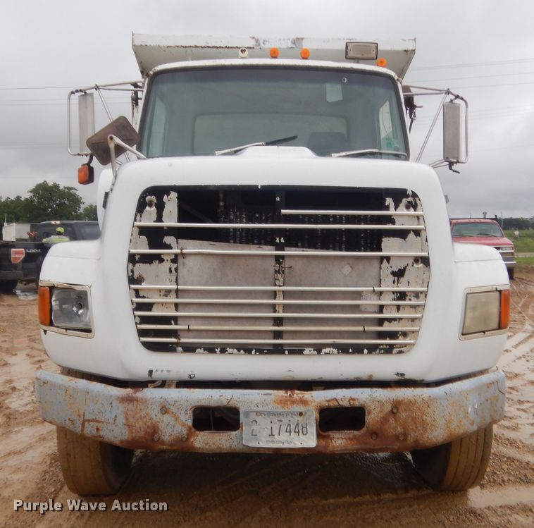 image for item IT9533 1988 Ford Aeromax 9500  dump truck