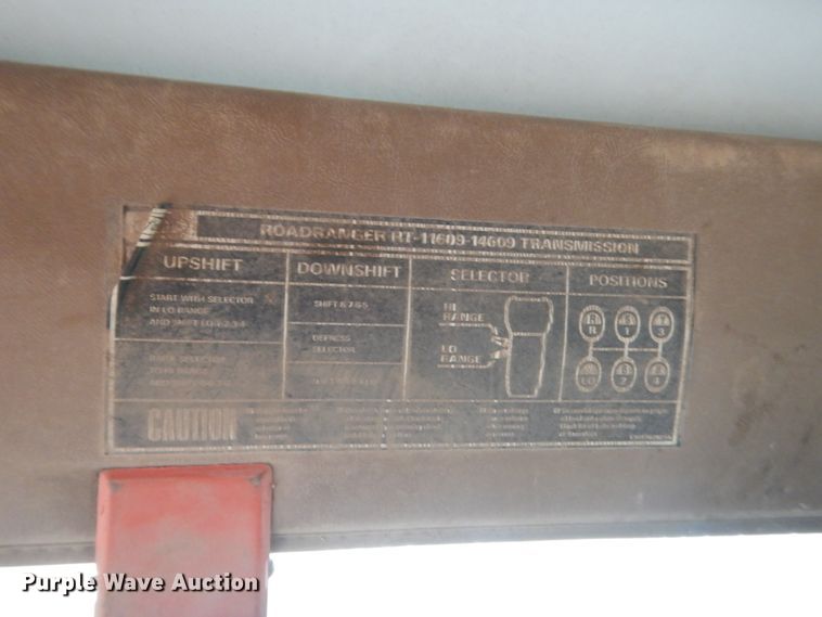 image for item IT9533 1988 Ford Aeromax 9500  dump truck