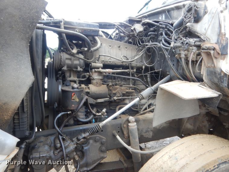 image for item IT9533 1988 Ford Aeromax 9500  dump truck