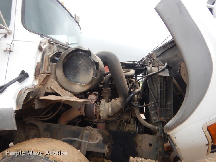 image for item IT9533 1988 Ford Aeromax 9500  dump truck