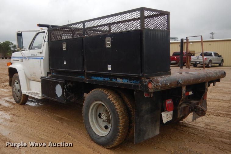 image for item IT9534 1984 Chevrolet C6500  flatbed truck