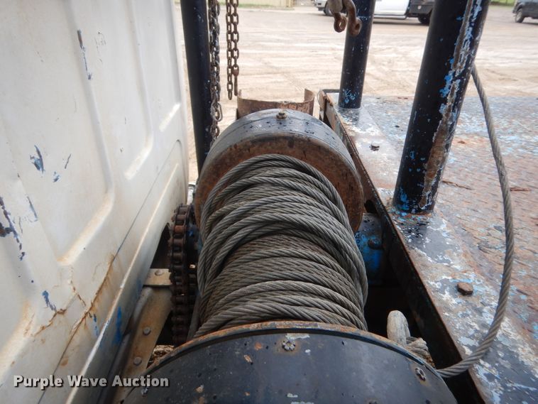 image for item IT9534 1984 Chevrolet C6500  flatbed truck