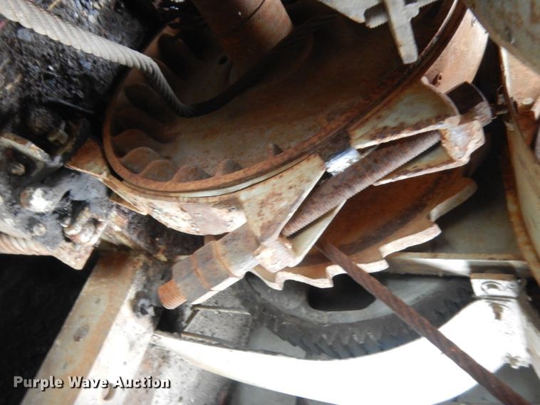 image for item IT9535 1969 Link Belt LS-98  crane