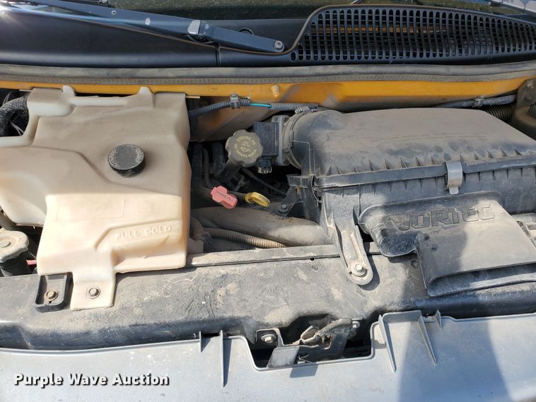 image for item IT9816 1998 Chevrolet G3500  Collins school bus