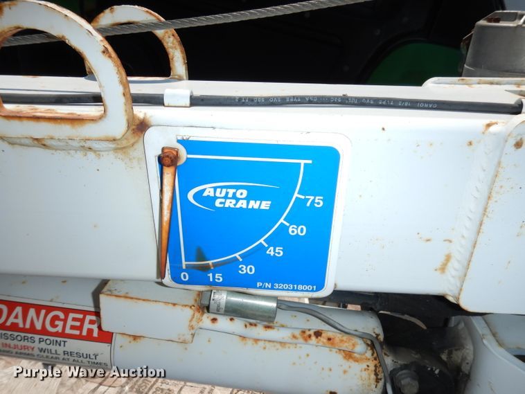 image for item IW9798 Auto Crane 3203PRX  truck crane