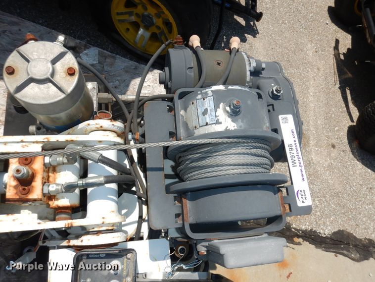 image for item IW9798 Auto Crane 3203PRX  truck crane