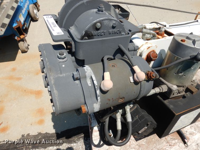 image for item IW9798 Auto Crane 3203PRX  truck crane