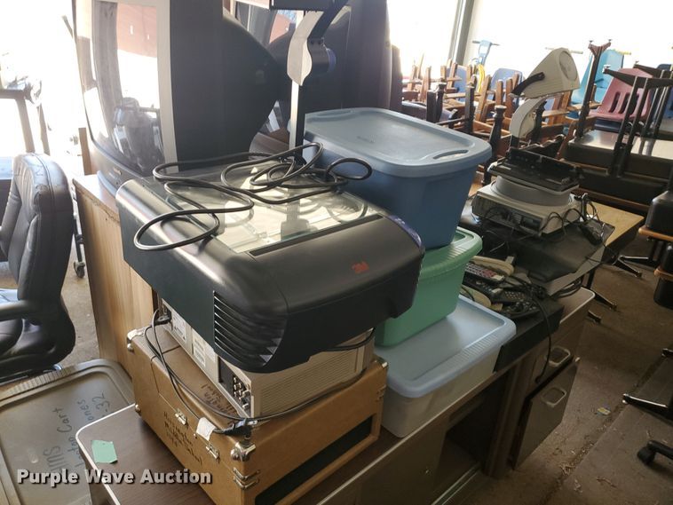 image for item JM9739 Office supplies and equipment