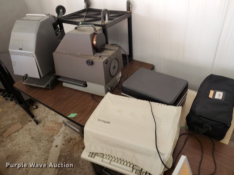 image for item JM9739 Office supplies and equipment