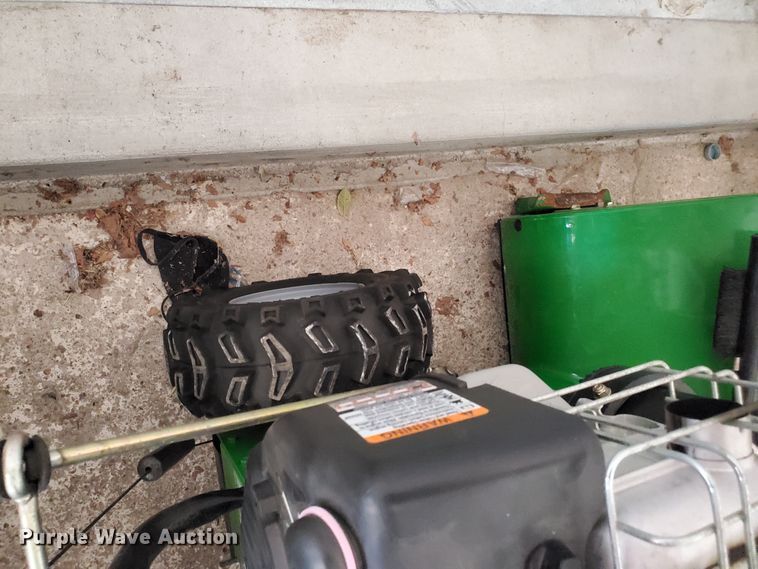 image for item JM9741 (3) snow blowers