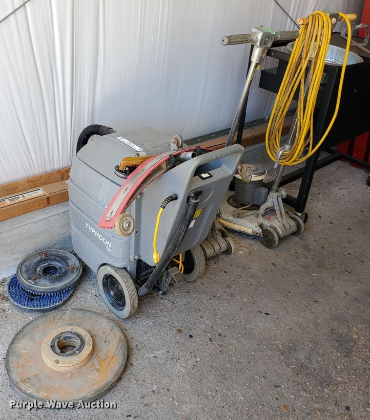 image for item JM9743 Floor cleaning equipment