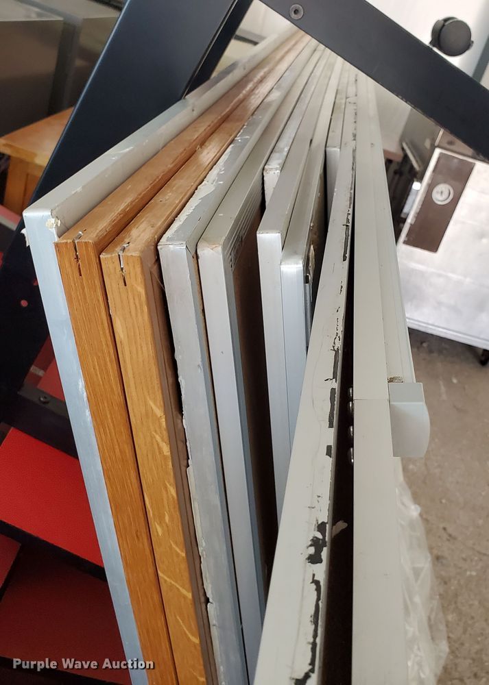 image for item JM9748 Office supplies