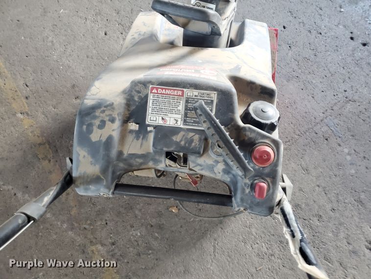 image for item JM9758 Yard Machines  snow blower