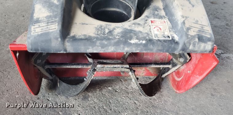 image for item JM9758 Yard Machines  snow blower