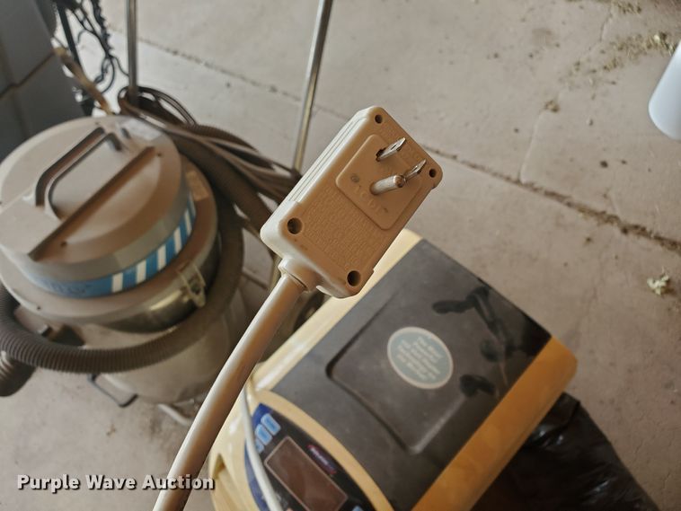 image for item JM9761 Tools