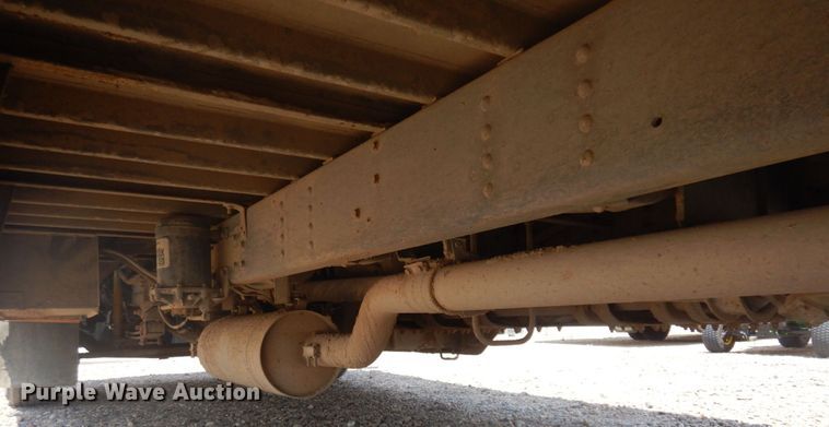 image for item JZ9988 1996 GMC B7  school bus