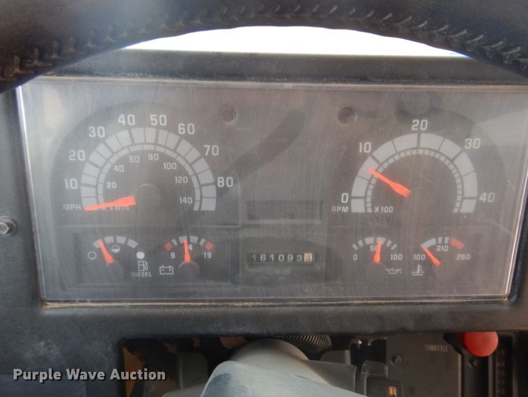 image for item JZ9988 1996 GMC B7  school bus