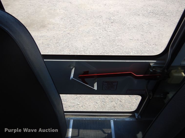 image for item JZ9989 2009 Chevrolet Express 3500  school bus