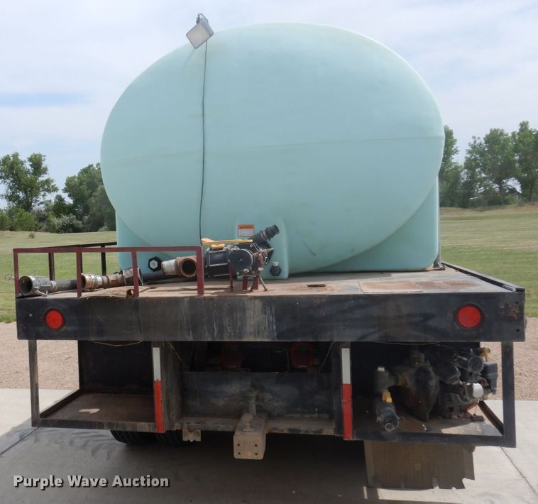 image for item JZ9994 1989 Freightliner FLD120  flatbed truck