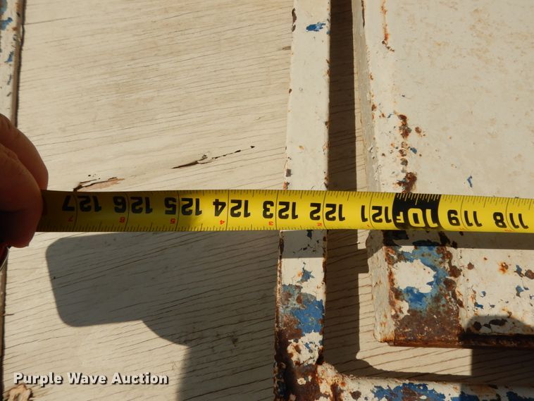 image for item KW0006 Approximately 120 livestock panels