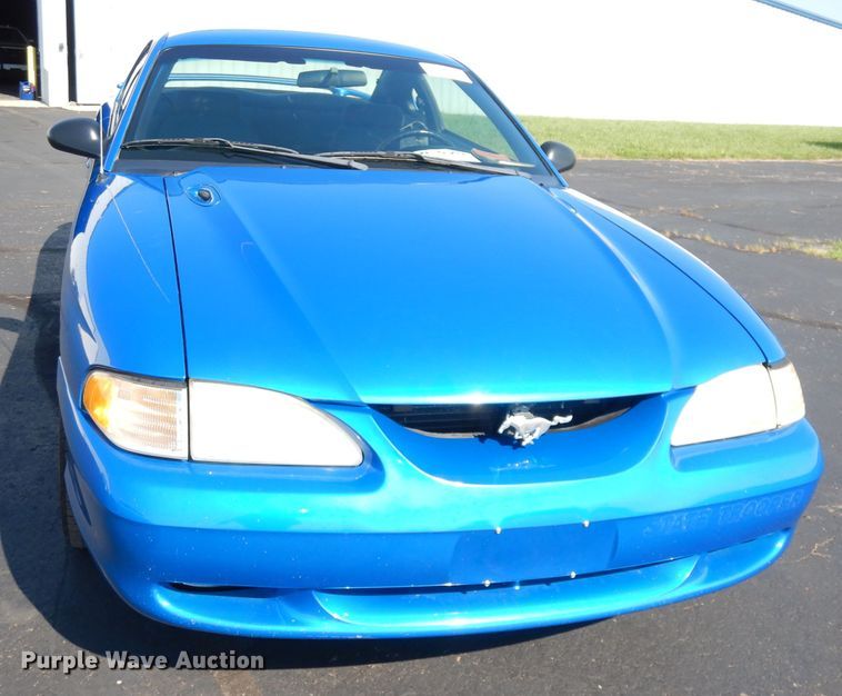 image for item DG0676 1998 Ford Mustang GT