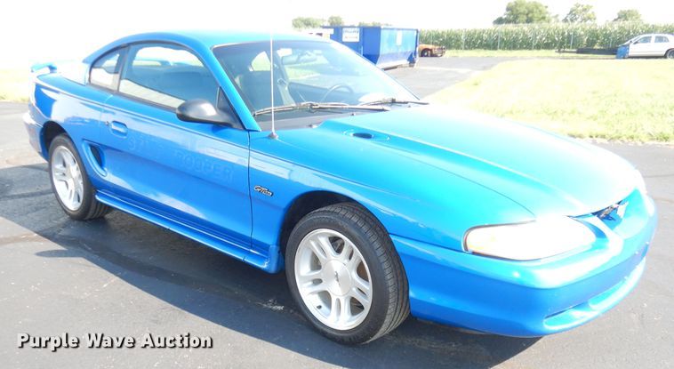 image for item DG0676 1998 Ford Mustang GT