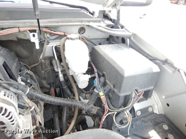 image for item DG0680 2011 Chevrolet Suburban 2500  SUV