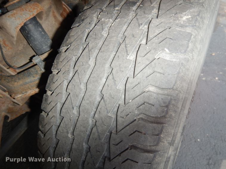 image for item DG0680 2011 Chevrolet Suburban 2500  SUV