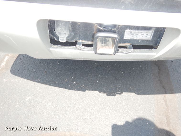 image for item DG0680 2011 Chevrolet Suburban 2500  SUV