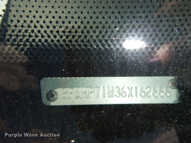 image for item DG0682 2006 Ford Crown Victoria Police Interceptor