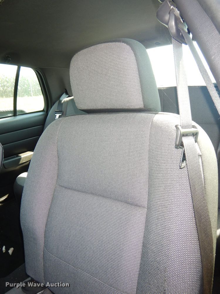 image for item DG0688 2007 Ford Crown Victoria Police Interceptor